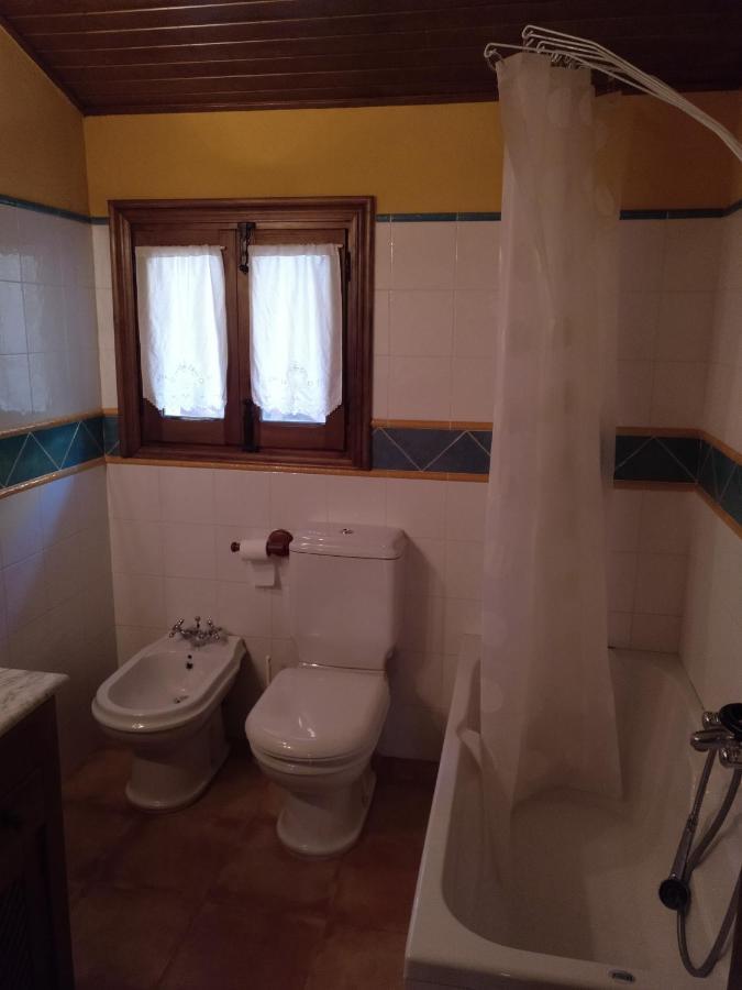 Villarroya de los Pinares Casa Rural Amador מראה חיצוני תמונה