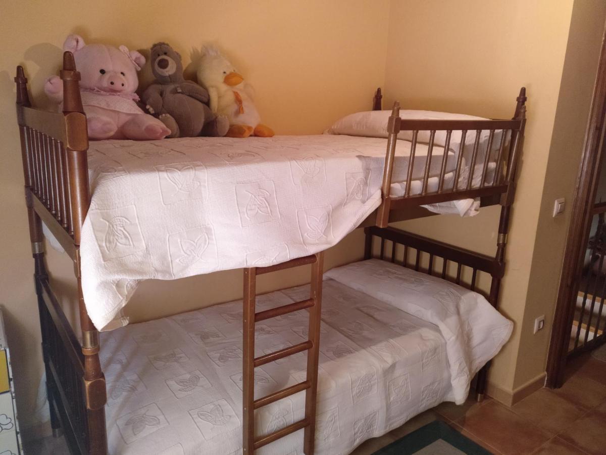 Villarroya de los Pinares Casa Rural Amador מראה חיצוני תמונה
