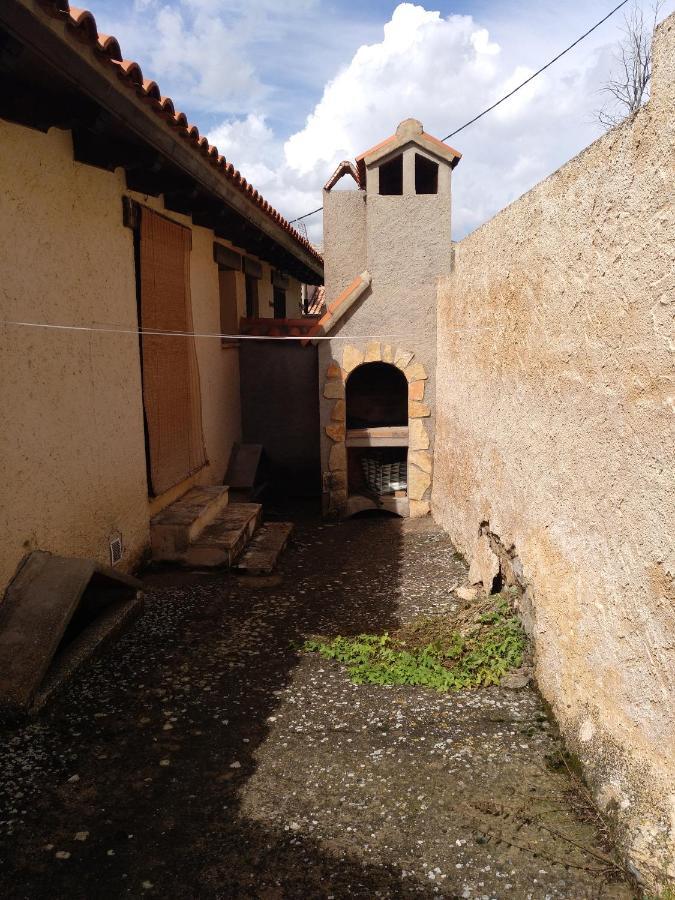 Villarroya de los Pinares Casa Rural Amador מראה חיצוני תמונה